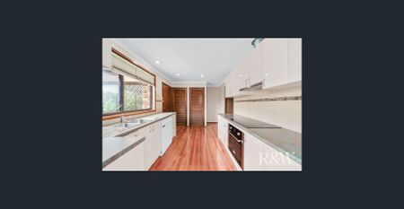 PRIME FAMILY HOME - Photo 3