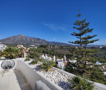 Middle Floor Apartment in Marbella - Photo 1