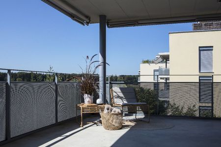 "Moderne Wohnung mit grossem Balkon an sonniger Lage" - Photo 3