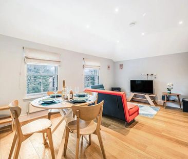 Coningham Road - Photo 3