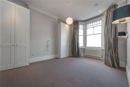 4 bedroom terraced house to rent - Photo 5