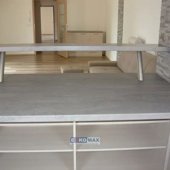 Pronájem nového, luxusního kompletně zařízeného bytu 3+kk Břeclav,centrum 100 m - Photo 1