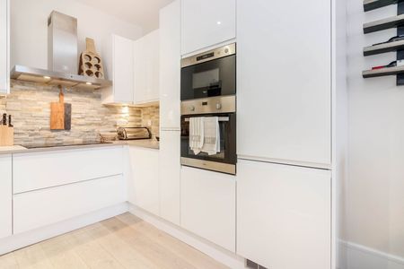 The Dock Office, Furness Quay, Salford Quays, M50 - Photo 4