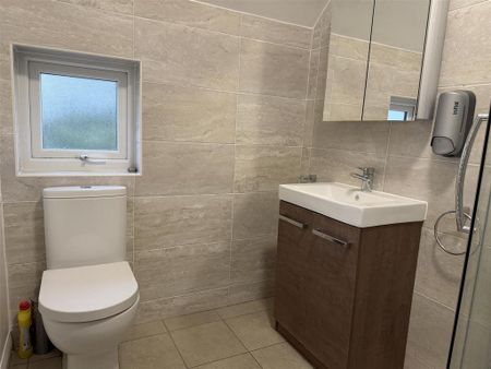 2 bedroom terraced house to rent - Photo 5