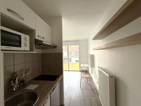 Location Appartement 1 pièce 18m² FRANQUEVILLE ST PIERRE 76520 - Photo 4
