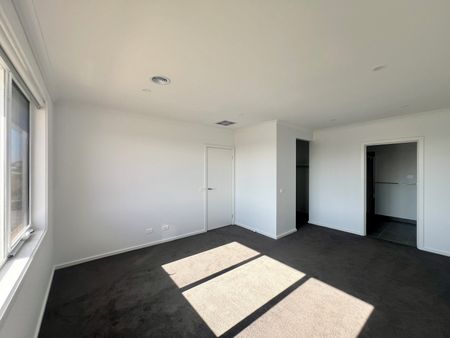 Near New Coastal Living - Photo 4