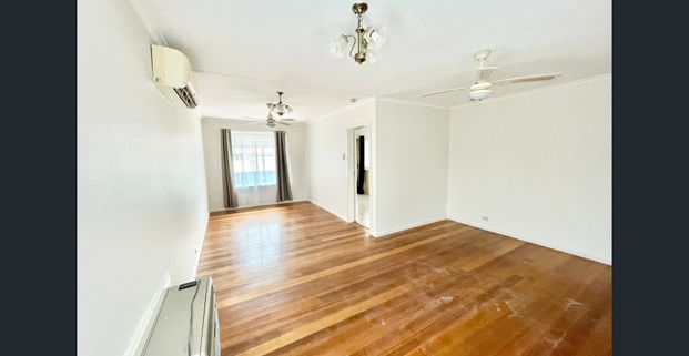 Location, Comfort & Convenience All in One - Photo 1