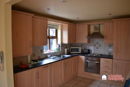 Apt 2, 53 Ballyclare Road, Glengormley, Newtownabbey, BT36 5HQ - Photo 5