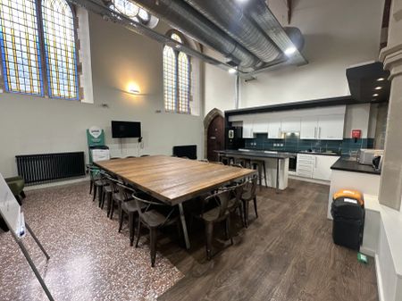 Extra Large High Double Studio - Photo 4