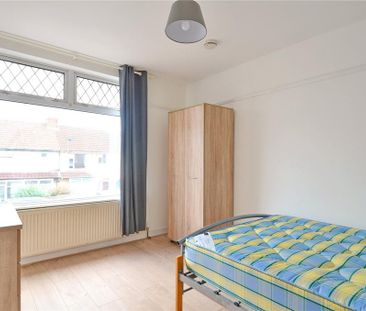 6 bedroom terraced house to rent - Photo 2