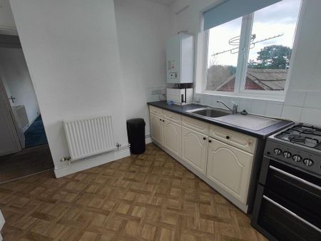 2 bedroom flat to rent - Photo 5