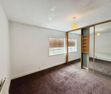 2 bedroom house to rent - Photo 1