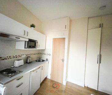 Studio to rent - Photo 6