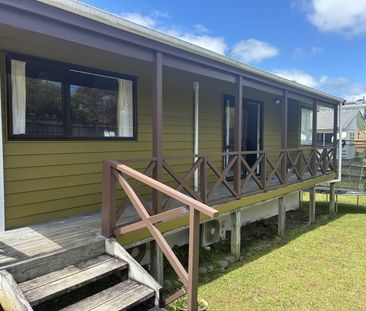 Tidy Family Home - Photo 3