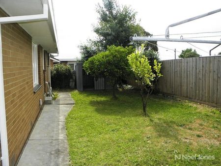 2/47 Ayr Street, DONCASTER - Photo 3