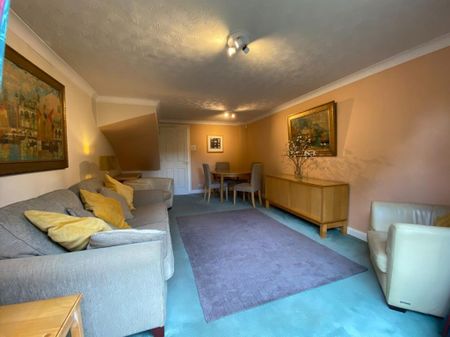 3 bedroom terraced house to rent - Photo 2