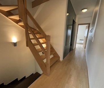 Duplex met 2 slaapkamers & 2 extra zolderkamers - Photo 3