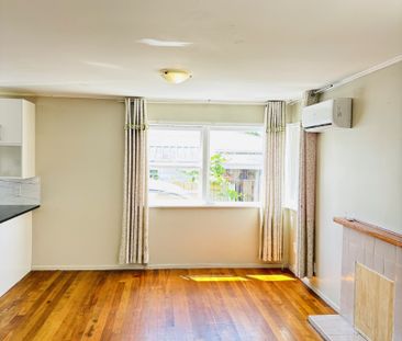 PAPAKURA, 4 BEDROOMS - Photo 1