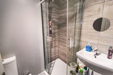 1 bedroom property to rent - Photo 3