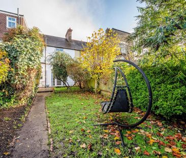 3 bedroom terraced house to rent - Photo 6