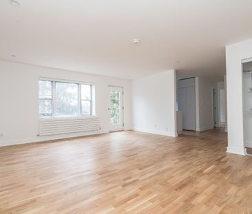 39 Riverwood Parkway - Photo 4