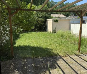 Location Maison 4 pièces 80m² MERIGNAC 33700 - Photo 5