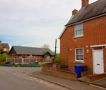 2 Bedroom Property in Glemsford - Photo 4