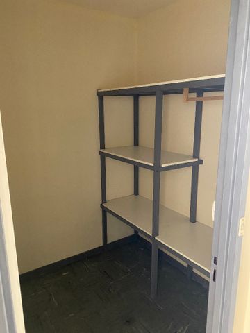Location Appartement 4 pièces 75m² RENNES 35000 - Photo 4