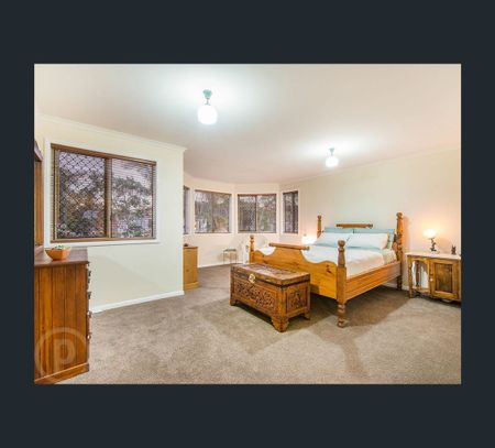 3 Marlborough Place, Carindale, Qld 4152 - Photo 2