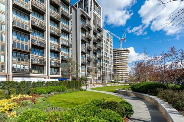 Fountain Park Way, W12, London - Photo 1