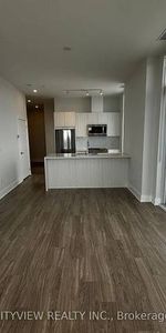 Burnhamthorpe/Confederation-Penthouse Open Concept 2Bd+Den, P, Locker - Photo 4