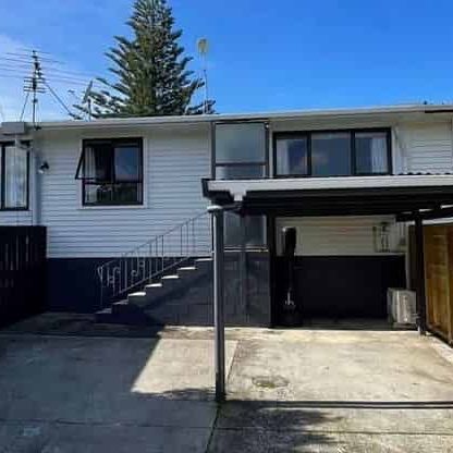 2 Bedroom Apartment For Rent ( Mt Roskill) - Photo 1