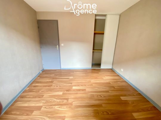 Location Appartement 2 pièces 37m² ROMANS SUR ISERE 26100 - Photo 1