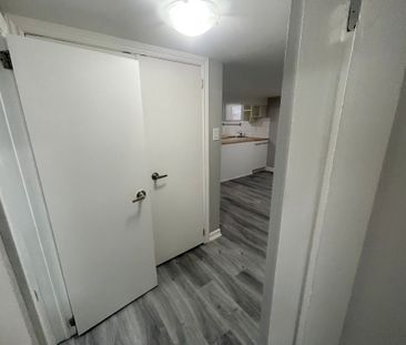 For Lease - 78 Fifth Street Unit# 7, Toronto, Ontario - Photo 2