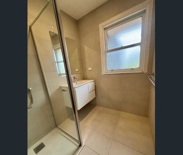 Light-Filled Family Living in a Prime Location - Photo 4