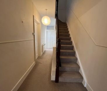 3 bedroom apartment to rent - Photo 3