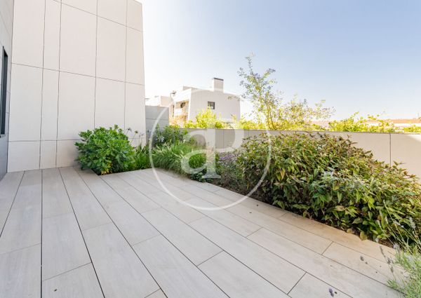 Triplex penthouse for rent in La Finca