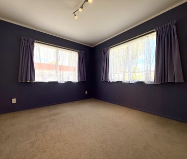 3 Bedroom Home in Avalon - Photo 3