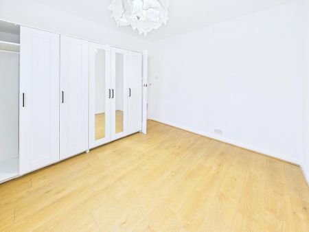 2 bedroom maisonette to rent - Photo 4