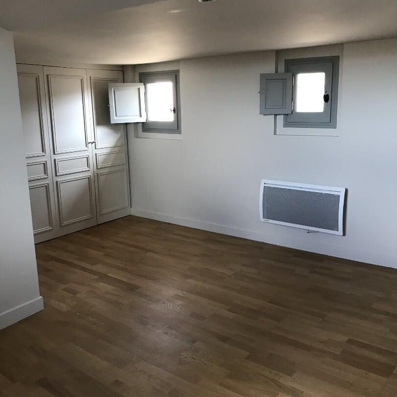 location Appartement T3 DE 68.5m² À AIX EN PROVENCE - Photo 1