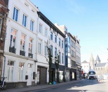 Gezellig en authentiek gelijkvloers appartement Sint-Jacobs, hartje... - Photo 6