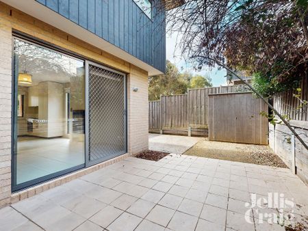 5 Park Avenue, West Footscray - Photo 4
