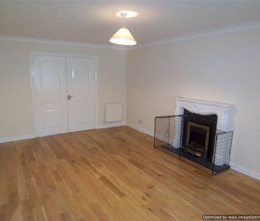 4 bedroom detached house to rent - Photo 1