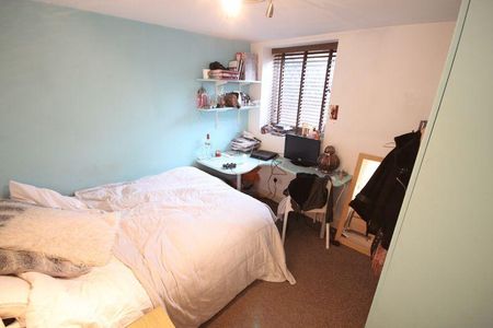 5 bedroom house to rent - Photo 4