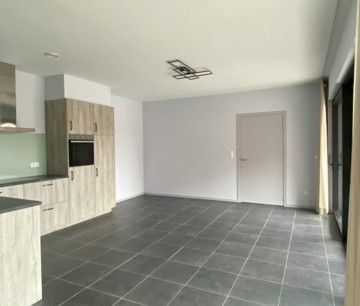 Prachtig en ruim nieuwbouwappartement met 2 slaapkamers - Photo 2