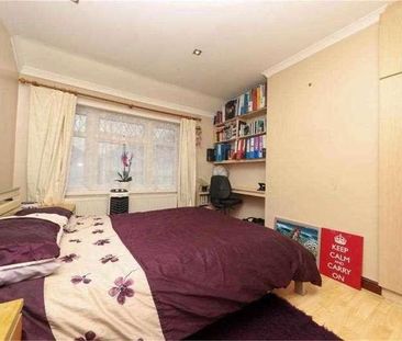 Cullington Close, Harrow, HA3 - Photo 4