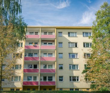 Schöne 2-Raum-Wohnung mit Balkon nahe Stadtpark gelegen - Photo 1