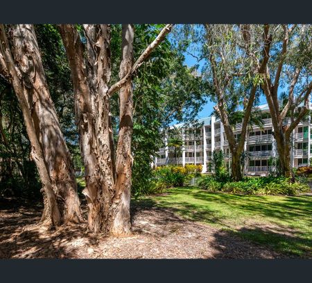 2/2-4 Deauville Close, Yorkeys Knob, Qld 4878 - Photo 2