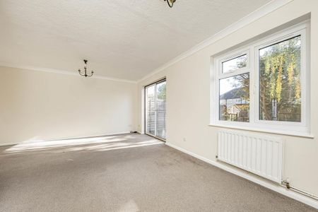 3 bedroom terraced house to rent - Photo 2