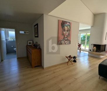 LIGHT-FLOODED WITH CHEMINÉE AND GARDEN - Foto 6